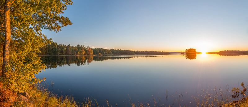 Shoreline view of Nakamun Lake at Nakamun Park, Alberta