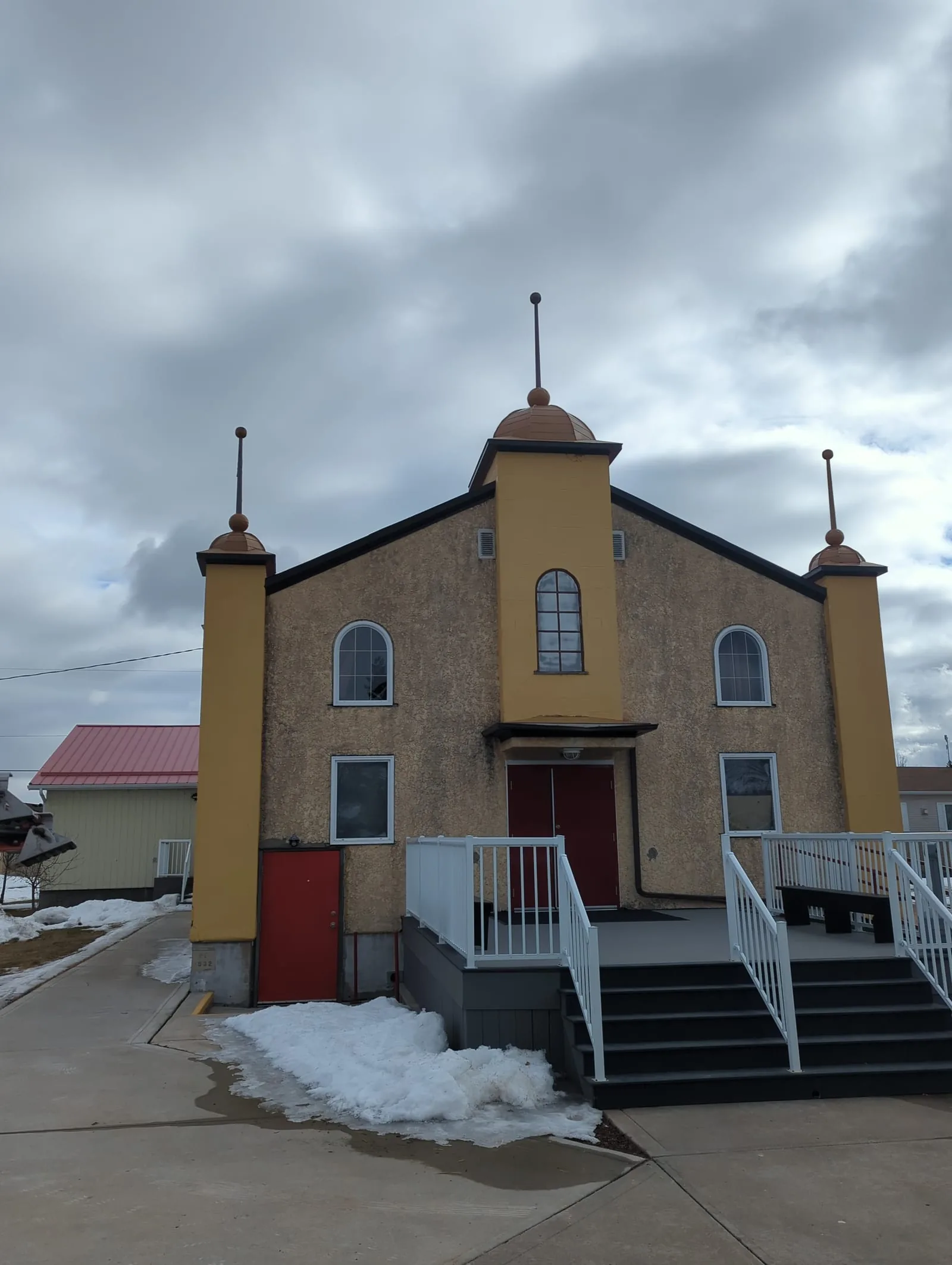 Exterior of the Chipman National Hall in Chipman, Alberta, an MCSnet free Wi-Fi hotspot